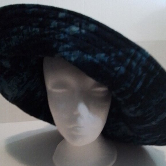 Blues Roses One Of A Kind Silk Washable Hat Large Rim That Stays Up K - Picture 16 of 16